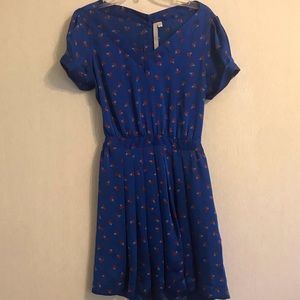 Open back cap sleeve dress